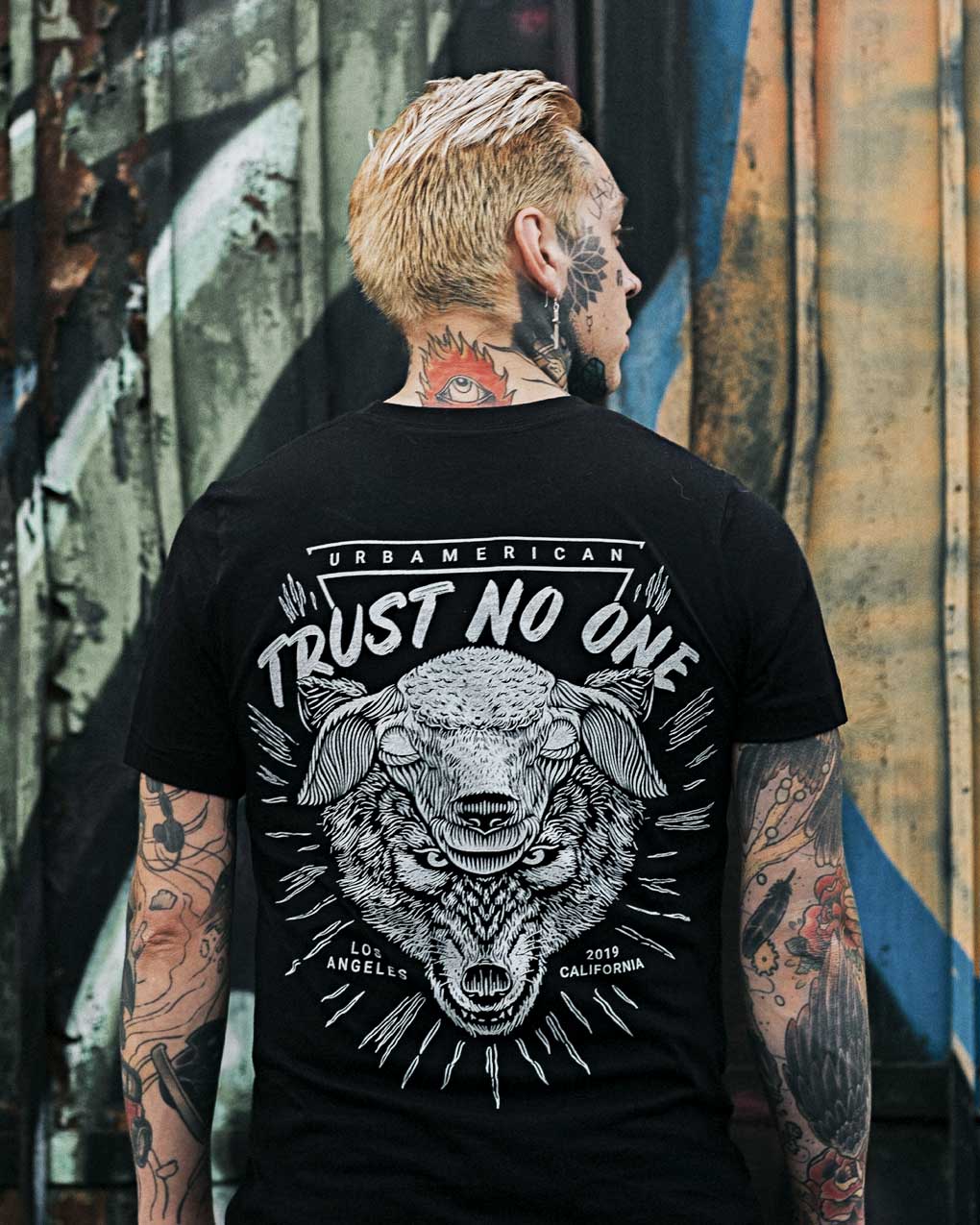 Urbamerican | Trust No One T-Shirt